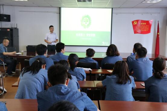 工程公司举行消防培训演练活动