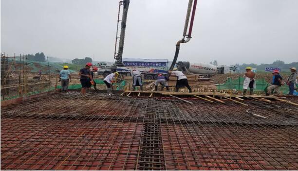 战高温 促履约 红安县乡镇生活污水治理PPP项目建设者:用双手描绘这个乡镇