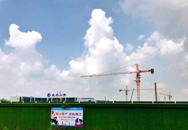 致敬高温下的建设者——蔡甸新建水厂工程掠影