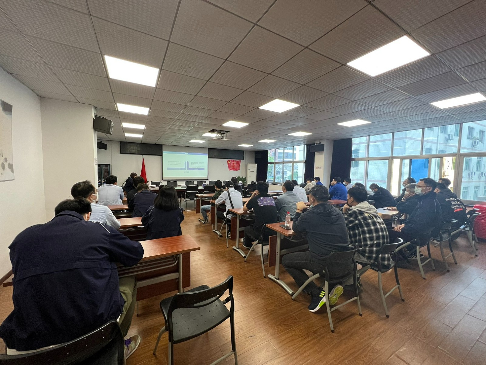 深化改革创新 让“人才引擎”全速转起来!